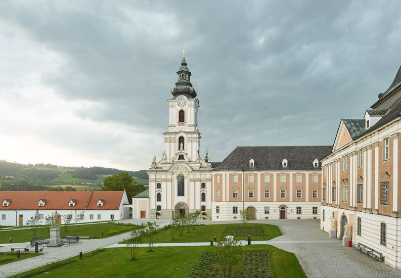 Stift Wilhering