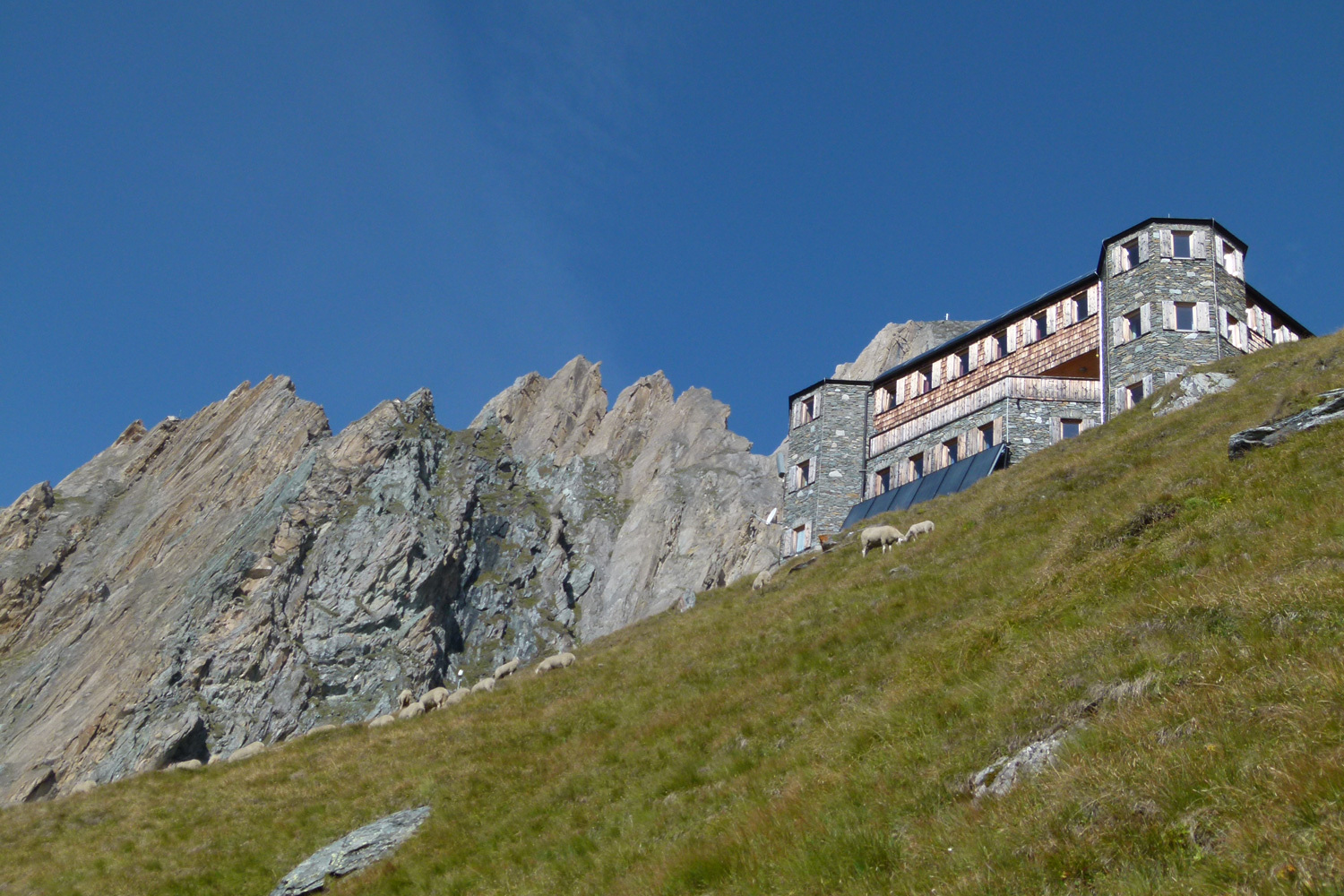 Neue Hubertuskapelle – Neue Sajathütte