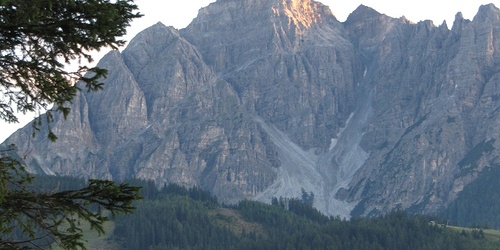 Blick auf die Serles 